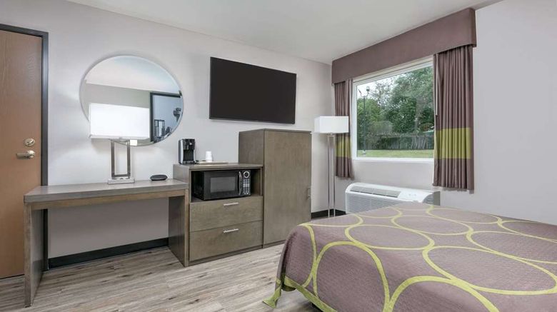 <b>Super 8 Waxahachie Room</b>. Images powered by <a href="https://iceportal.shijigroup.com/" title="IcePortal" target="_blank">IcePortal</a>.