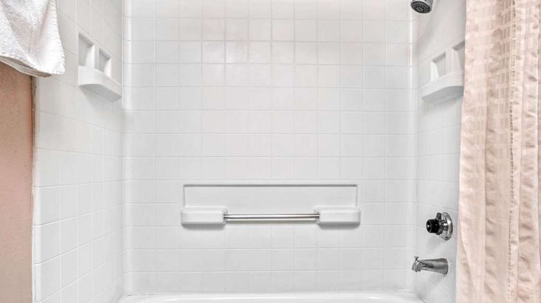 <b>Super 8 Upland Ontario Room</b>. Images powered by <a href="https://iceportal.shijigroup.com/" title="IcePortal" target="_blank">IcePortal</a>.