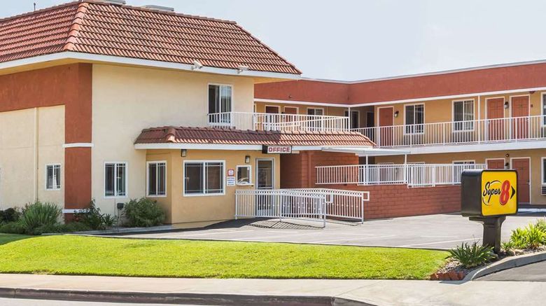 <b>Super 8 Azusa Exterior</b>. Images powered by <a href="https://iceportal.shijigroup.com/" title="IcePortal" target="_blank">IcePortal</a>.