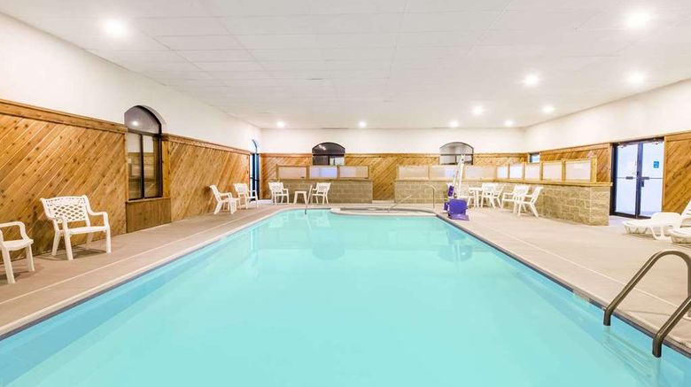 <b>Ramada Strasburg/Dover Pool</b>. Images powered by <a href="https://iceportal.shijigroup.com/" title="IcePortal" target="_blank">IcePortal</a>.