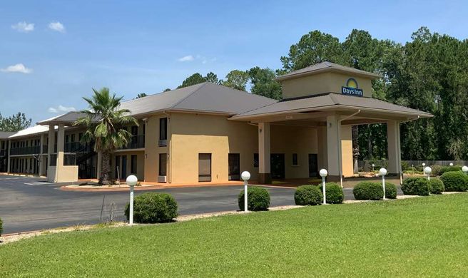 Days Inn Lake City I-10 Exterior