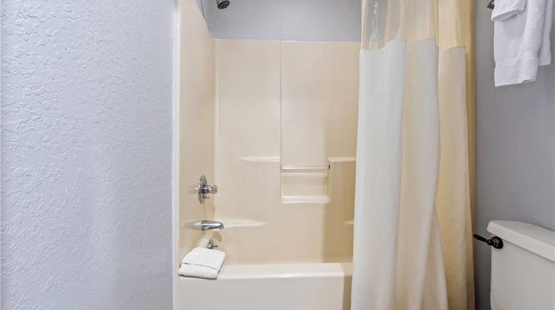 <b>Travelodge Suites St Augustine Old Town Room</b>. Images powered by <a href="https://iceportal.shijigroup.com/" title="IcePortal" target="_blank">IcePortal</a>.