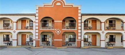 Travelodge Suites St Augustine Old Town Exterior