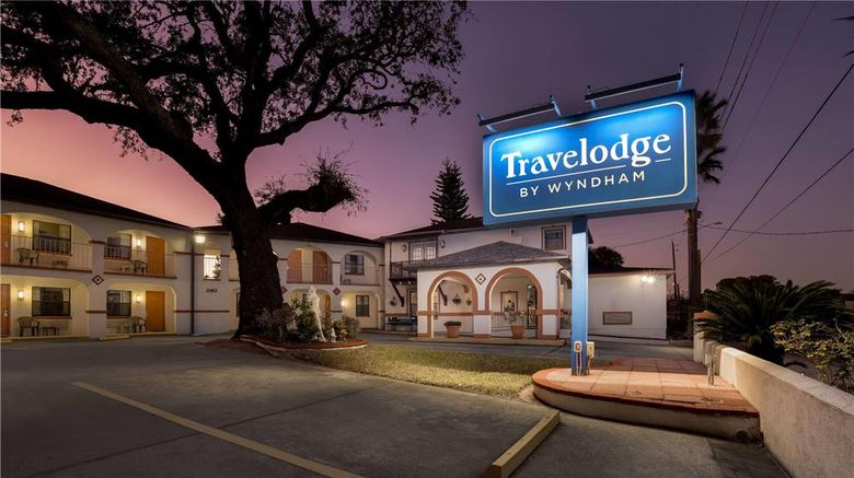 <b>Travelodge Suites St Augustine Old Town Exterior</b>. Images powered by <a href="https://iceportal.shijigroup.com/" title="IcePortal" target="_blank">IcePortal</a>.