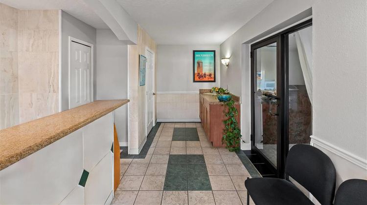 Travelodge Suites St Augustine Old Town Lobby