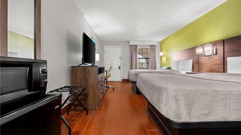 <b>Travelodge Suites St Augustine Old Town Room</b>. Images powered by <a href="https://iceportal.shijigroup.com/" title="IcePortal" target="_blank">IcePortal</a>.