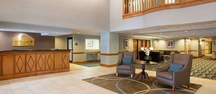 Wingate by Wyndham Garner/Raleigh South Lobby