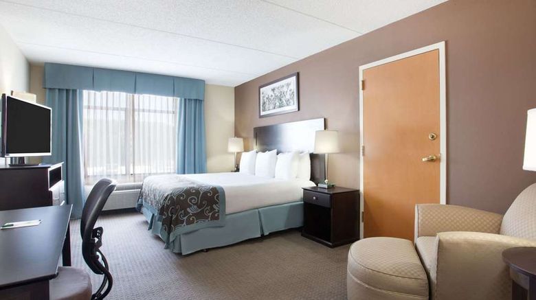 <b>Wingate by Wyndham Garner/Raleigh South Room</b>. Images powered by <a href="https://iceportal.shijigroup.com/" title="IcePortal" target="_blank">IcePortal</a>.