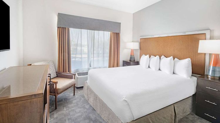 Ramada Limited Bakersfield North Suite
