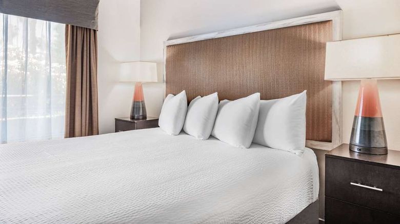 <b>Ramada Limited Bakersfield North Room</b>. Images powered by <a href="https://iceportal.shijigroup.com/" title="IcePortal" target="_blank">IcePortal</a>.