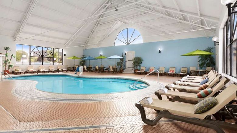 <b>Wyndham Garden At Niagara Falls Pool</b>. Images powered by <a href="https://iceportal.shijigroup.com/" title="IcePortal" target="_blank">IcePortal</a>.