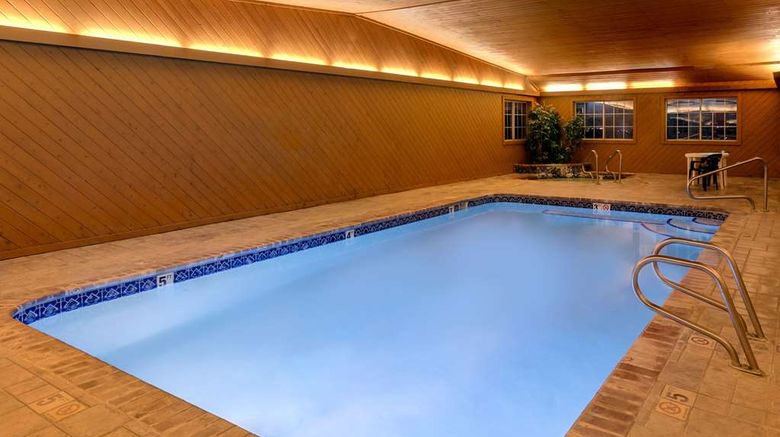<b>Super 8 Carroll/East Pool</b>. Images powered by <a href="https://iceportal.shijigroup.com/" title="IcePortal" target="_blank">IcePortal</a>.