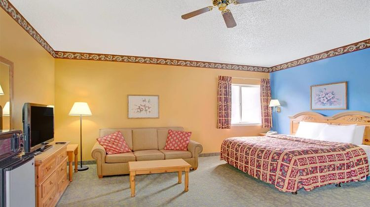 Days Inn Lehi Suite