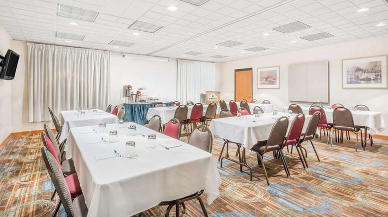 <b>Wingate by Wyndham Lima Downtown Meeting</b>. Images powered by <a href="https://iceportal.shijigroup.com/" title="IcePortal" target="_blank">IcePortal</a>.