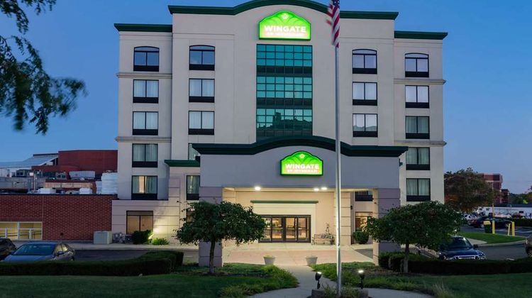 Wingate by Wyndham Lima Downtown Exterior