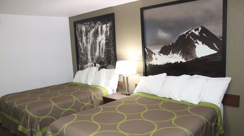 <b>Super 8 Hinton Room</b>. Images powered by <a href="https://iceportal.shijigroup.com/" title="IcePortal" target="_blank">IcePortal</a>.