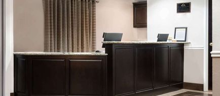 Days Inn and Suites Dallas Lobby