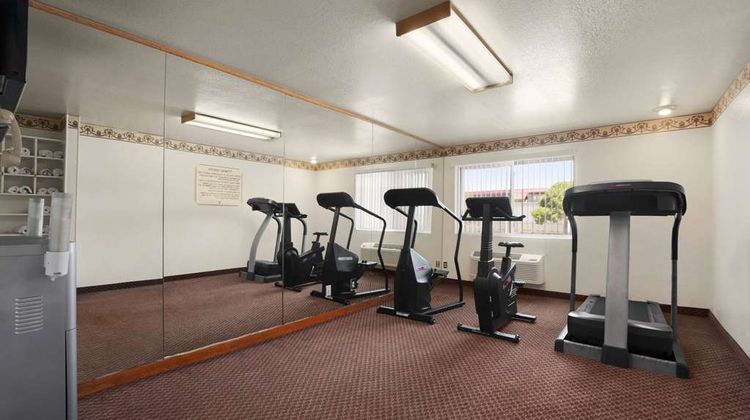 Super 8 Austin North/University Area Health