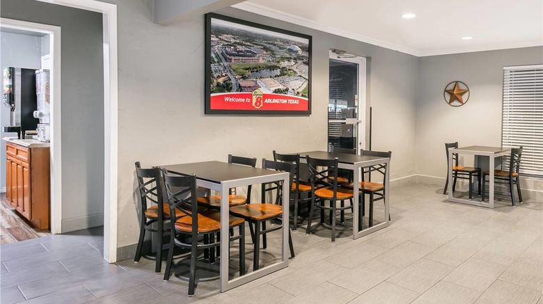 <b>Super 8 Arlington near AT&T Stadium Lobby</b>. Images powered by <a href="https://iceportal.shijigroup.com/" title="IcePortal" target="_blank">IcePortal</a>.