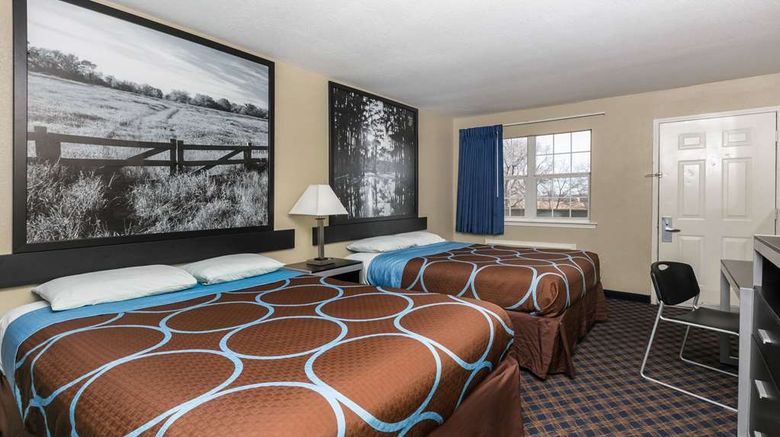 <b>Super 8 Arlington near AT&T Stadium Room</b>. Images powered by <a href="https://iceportal.shijigroup.com/" title="IcePortal" target="_blank">IcePortal</a>.