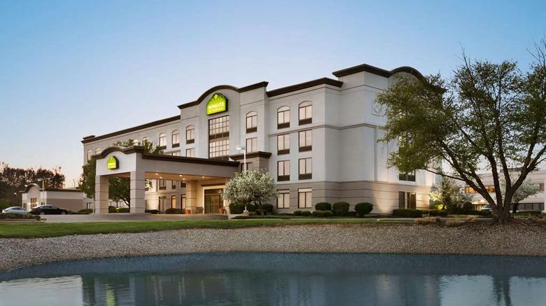 Wingate by Wyndham Cincinnati / Blue Ash Exterior. Images powered by <a href="https://iceportal.shijigroup.com" target="_blank" rel="noopener">Ice Portal</a>.
