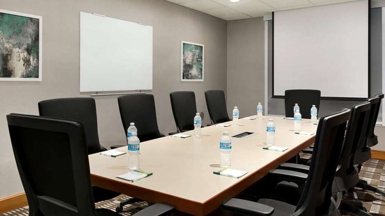 <b>Wingate by Wyndham Cincinnati / Blue Ash Meeting</b>. Images powered by <a href="https://iceportal.shijigroup.com/" title="IcePortal" target="_blank">IcePortal</a>.