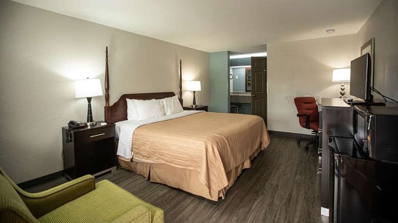 <b>Knights Inn Mt Airy-Mayberry Room</b>. Images powered by <a href="https://iceportal.shijigroup.com/" title="IcePortal" target="_blank">IcePortal</a>.