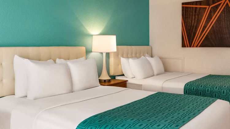Howard Johnson Inn Ocean City Oceanfront Room