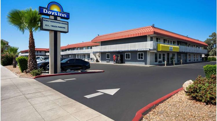 Days Inn Fresno South Exterior