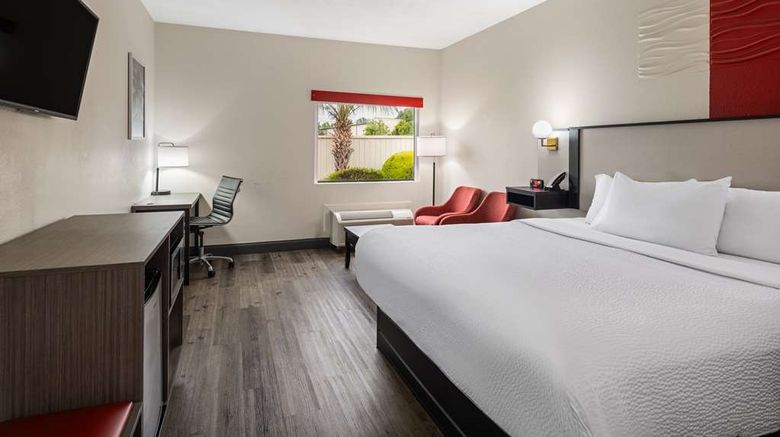 <b>Ramada Limited Locust Grove Room</b>. Images powered by <a href="https://iceportal.shijigroup.com/" title="IcePortal" target="_blank">IcePortal</a>.