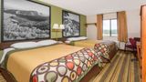 Super 8 Bedford Room