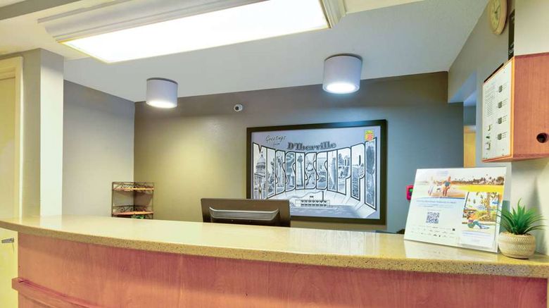 <b>Super 8 Diberville Biloxi Area Lobby</b>. Images powered by <a href="https://iceportal.shijigroup.com/" title="IcePortal" target="_blank">IcePortal</a>.