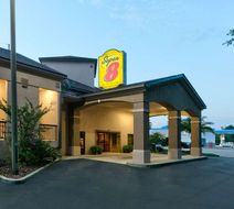 Super 8 Diberville Biloxi Area Exterior