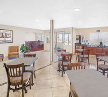Super 8 Seville Lobby