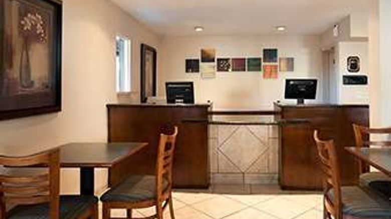 <b>Days Inn Encinitas Moonlight Beach Lobby</b>. Images powered by <a href="https://iceportal.shijigroup.com/" title="IcePortal" target="_blank">IcePortal</a>.