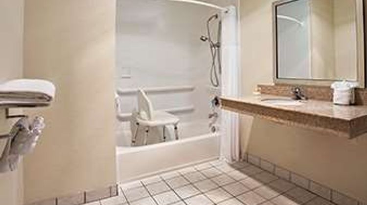 Days Inn Encinitas Moonlight Beach Room