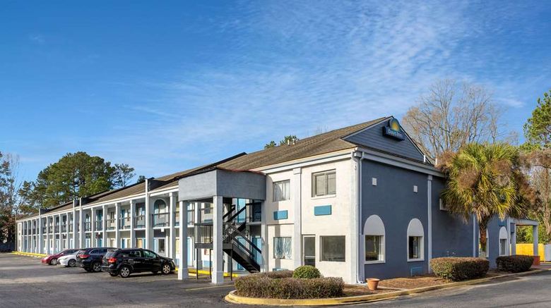 <b>Days Inn Columbia Exterior</b>. Images powered by <a href="https://iceportal.shijigroup.com/" title="IcePortal" target="_blank">IcePortal</a>.