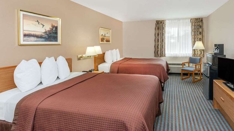 <b>Days Inn Charleston Room</b>. Images powered by <a href="https://iceportal.shijigroup.com/" title="IcePortal" target="_blank">IcePortal</a>.