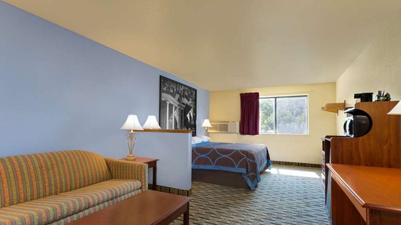 <b>Super 8 Lynchburg VA Room</b>. Images powered by <a href="https://iceportal.shijigroup.com/" title="IcePortal" target="_blank">IcePortal</a>.