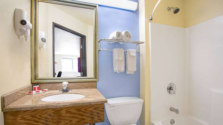 <b>Super 8 Lynchburg VA Room</b>. Images powered by <a href="https://iceportal.shijigroup.com/" title="IcePortal" target="_blank">IcePortal</a>.