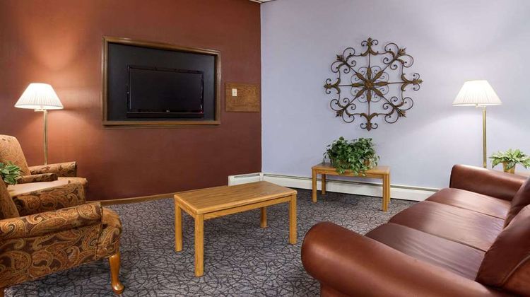 Travelodge Motel of St Cloud Lobby