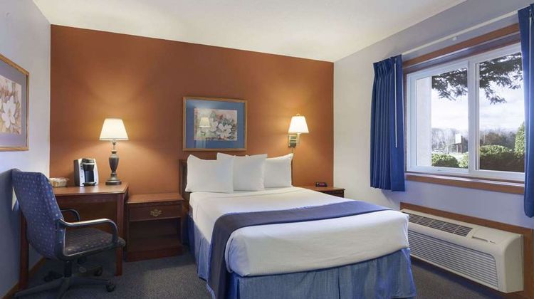 Travelodge Motel of St Cloud Room