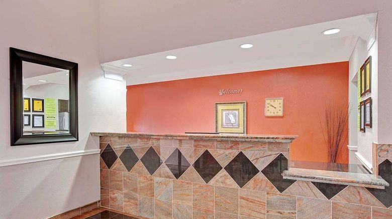 <b>Super 8 Galveston Lobby</b>. Images powered by <a href="https://iceportal.shijigroup.com/" title="IcePortal" target="_blank">IcePortal</a>.