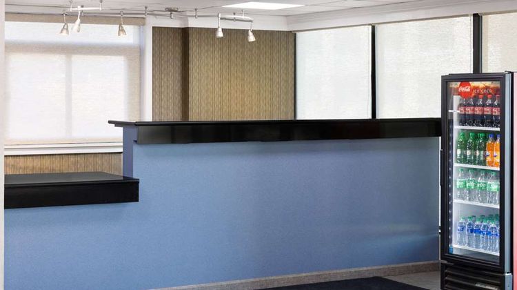 Days Inn Tonawanda/Buffalo Lobby