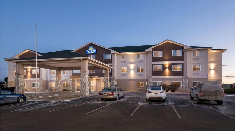 <b>Days Inn & Suites by Wyndham Castle Rock Exterior</b>. Images powered by <a href="https://iceportal.shijigroup.com/" title="IcePortal" target="_blank">IcePortal</a>.