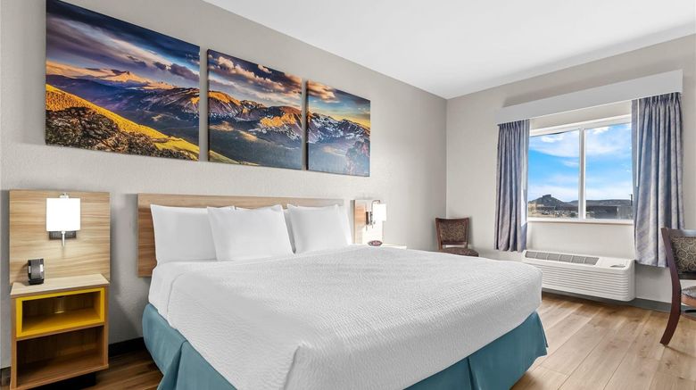 <b>Days Inn & Suites by Wyndham Castle Rock Room</b>. Images powered by <a href="https://iceportal.shijigroup.com/" title="IcePortal" target="_blank">IcePortal</a>.