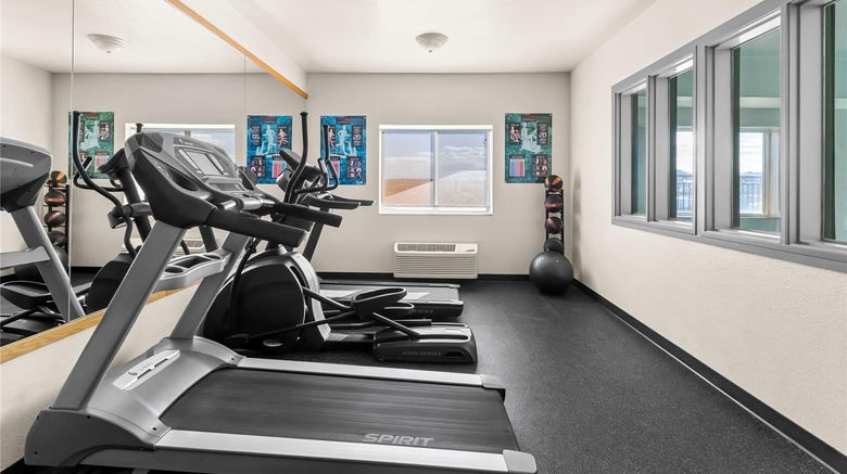 <b>Days Inn & Suites by Wyndham Castle Rock Health</b>. Images powered by <a href="https://iceportal.shijigroup.com/" title="IcePortal" target="_blank">IcePortal</a>.