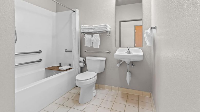 <b>Days Inn & Suites by Wyndham Castle Rock Room</b>. Images powered by <a href="https://iceportal.shijigroup.com/" title="IcePortal" target="_blank">IcePortal</a>.