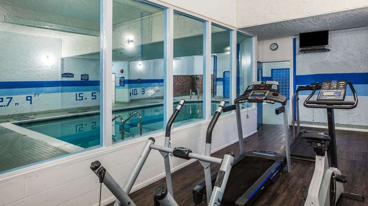Howard Johnson Hotel Victoria Health