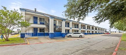 Days Inn McKinney Exterior